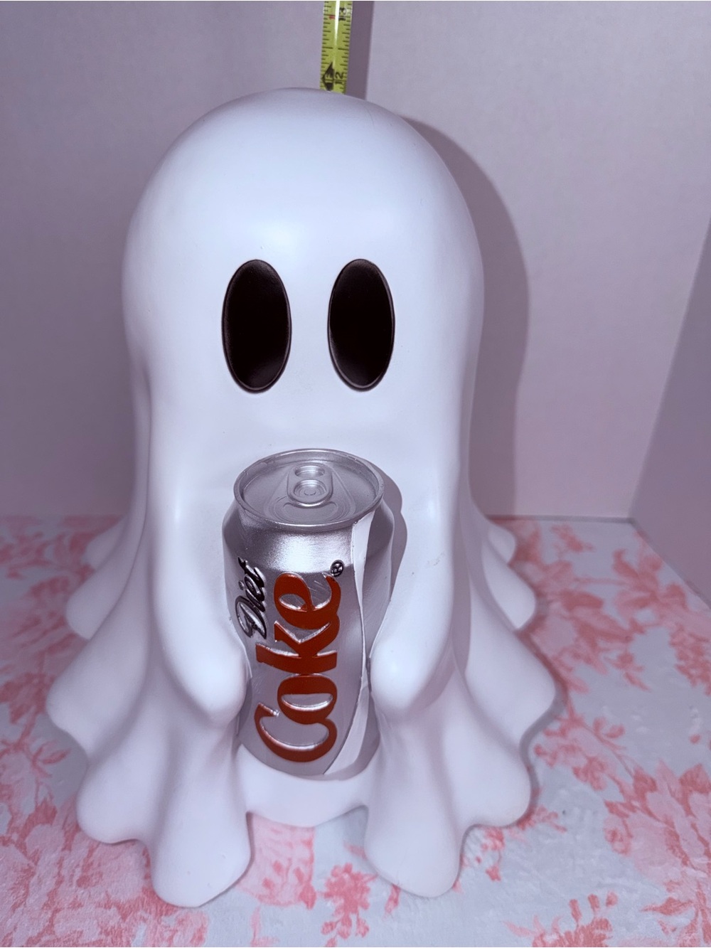 👻 Cute Ghost Holding DIET COKE Halloween Tabletop Decor 12”NEW💖 - Picture 8 of 9